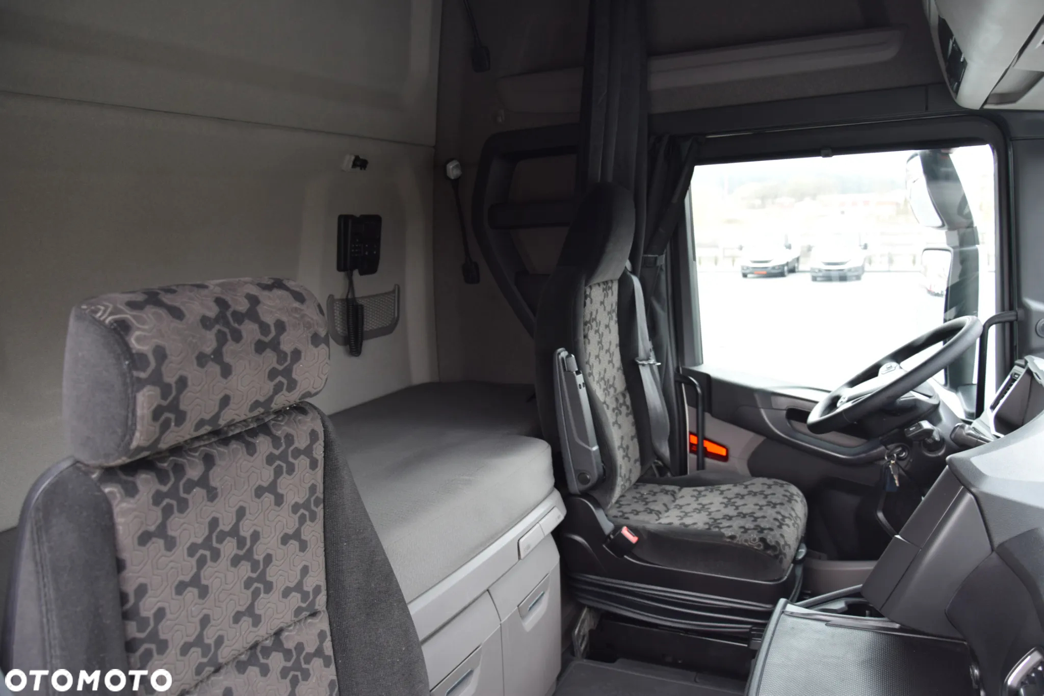 Scania S500 / 6 PODUSZEK / FULL AIRMATIC / RETARDER / ACC / LEDY / ALUFELGI / NISKI PRZEBIEG / SERWISOWANA / SPROWADZONA - 35
