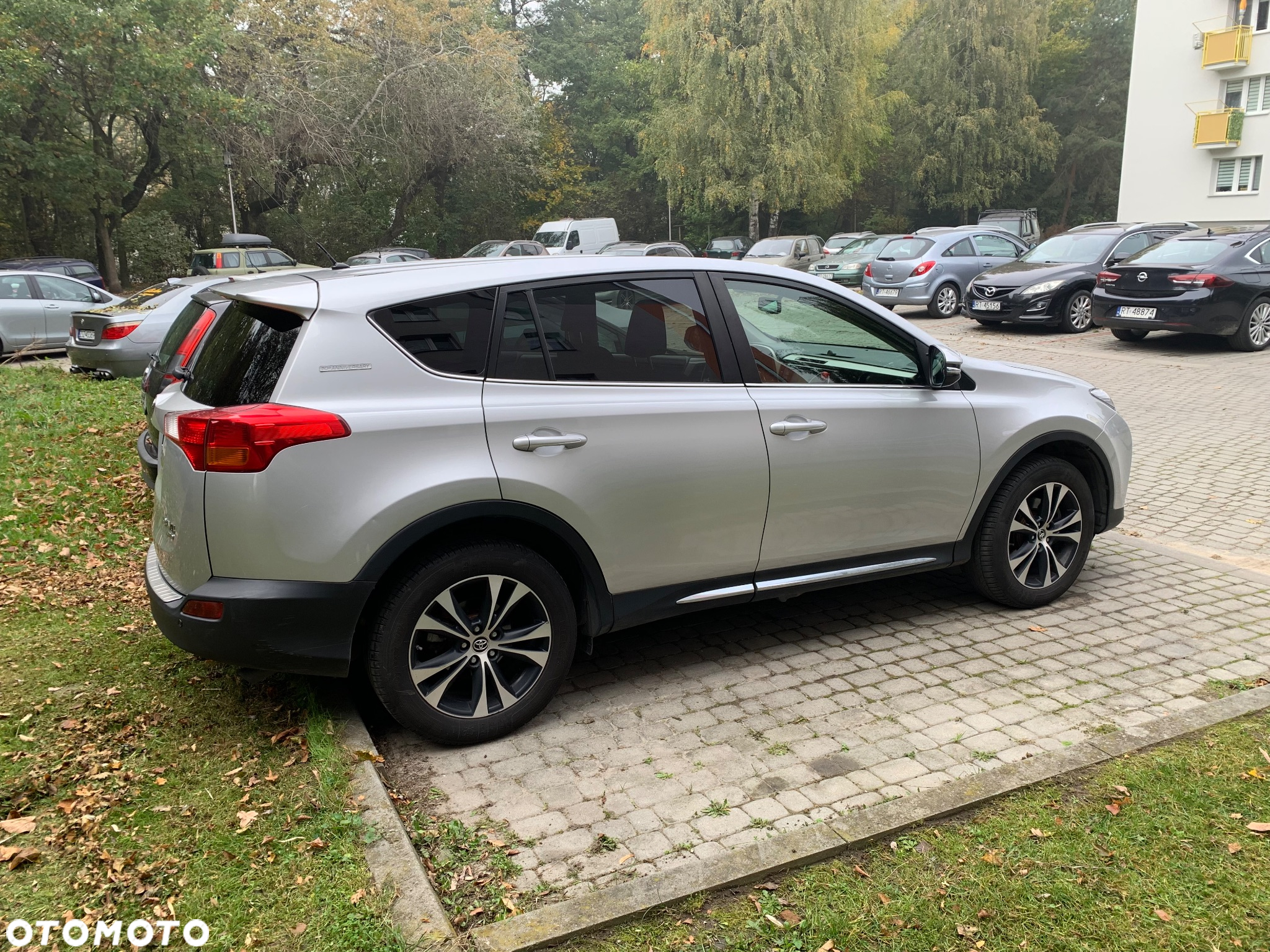 Toyota RAV4 2.0 D-4D Premium - 4