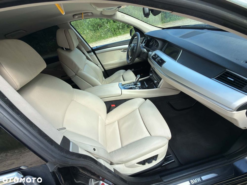 BMW 5GT 520d - 12