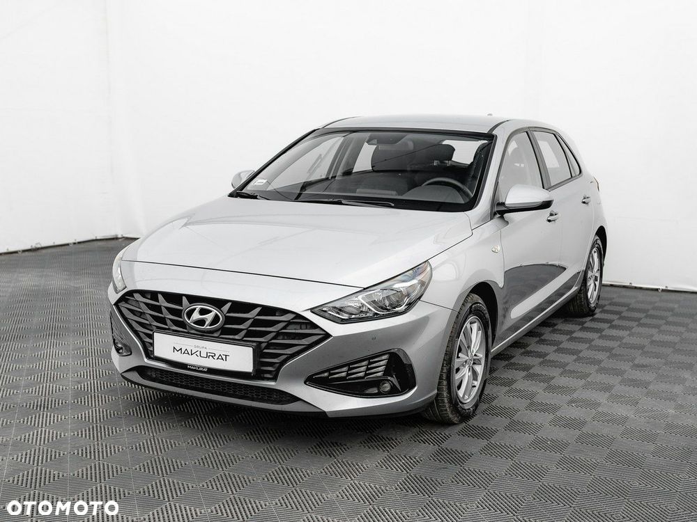 Hyundai i30 1.5 DPI Classic + - 3