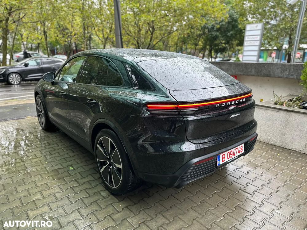 Porsche Macan 100 kWh - 11