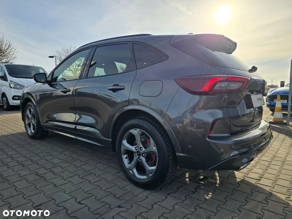 Ford Kuga - 9