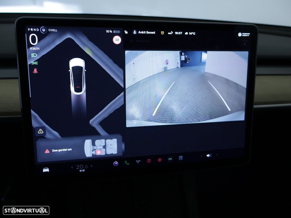 Tesla Model Y RWD - 6