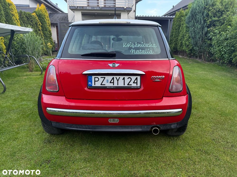MINI Cooper Standard - 8