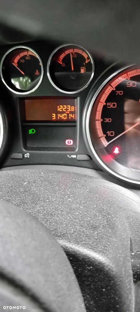 Peugeot 308 1.6 HDi Premium - 5