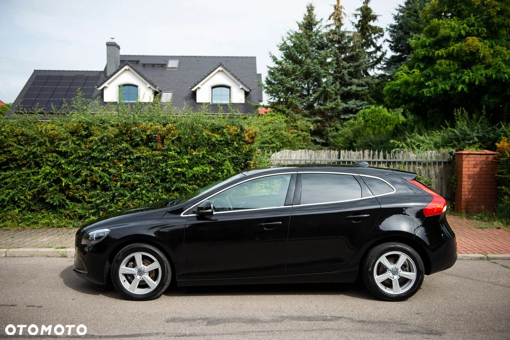 Volvo V40 D2 Summum - 3