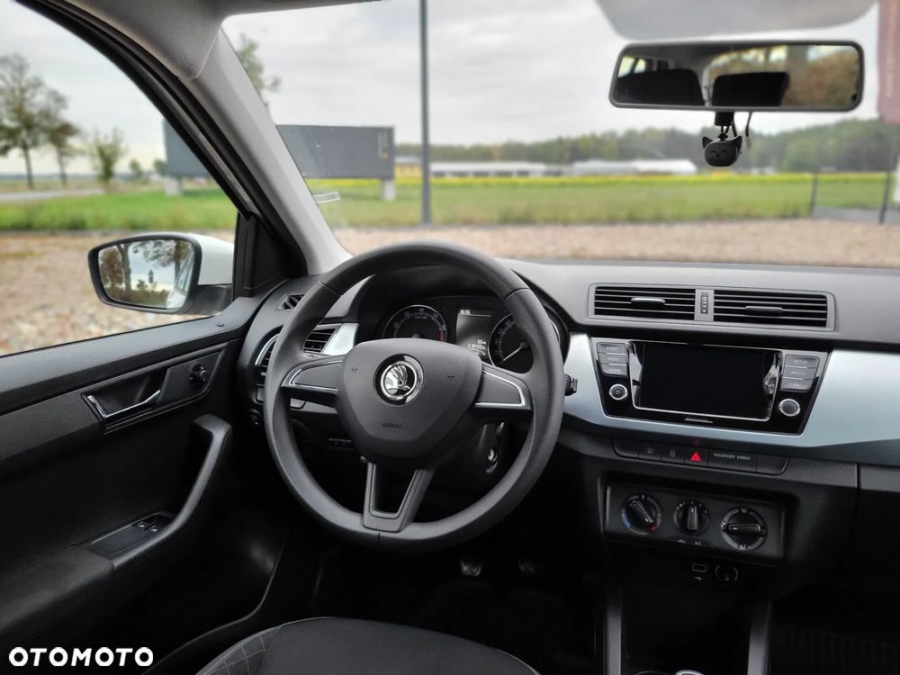 Skoda Fabia 1.0 Ambition - 9