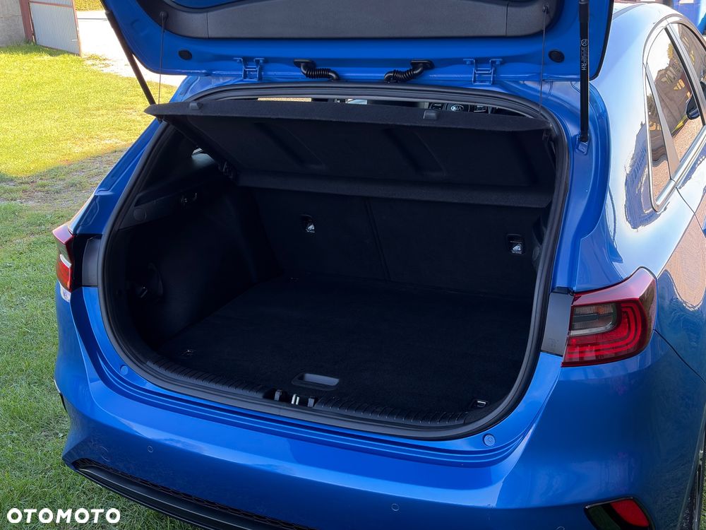 Kia Ceed 1.4 T-GDI OPF Platinum Edition - 36