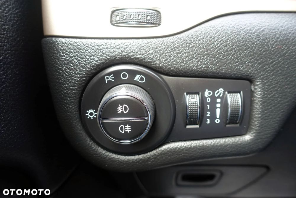 Jeep Cherokee 2.0 Multijet Longitude - 25