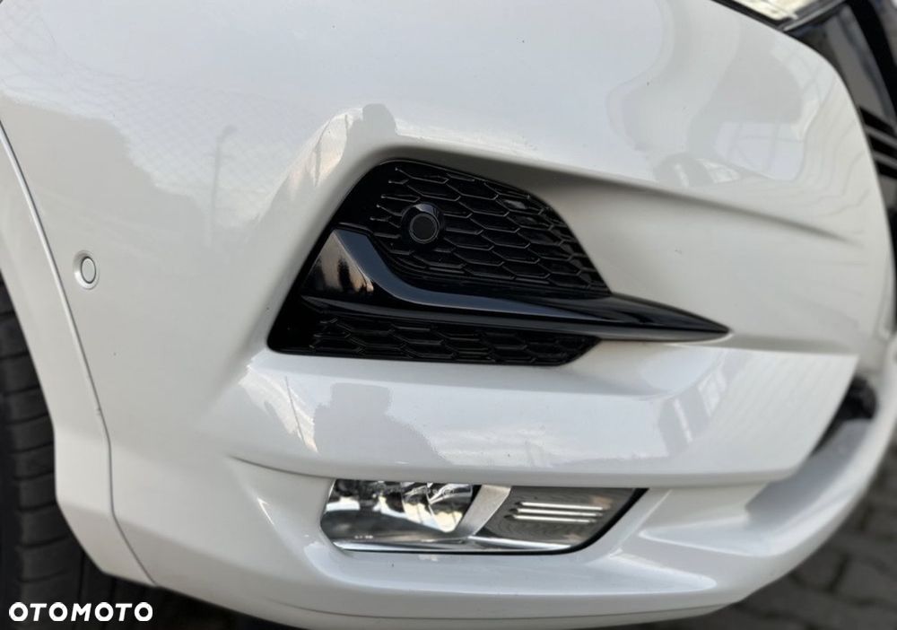 Nissan Qashqai 1.5 dCi N-TEC - 18