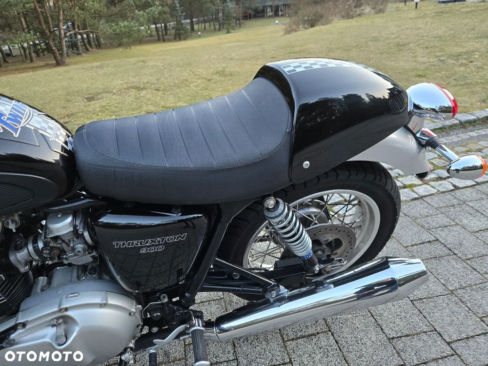 Triumph Thruxton - 35