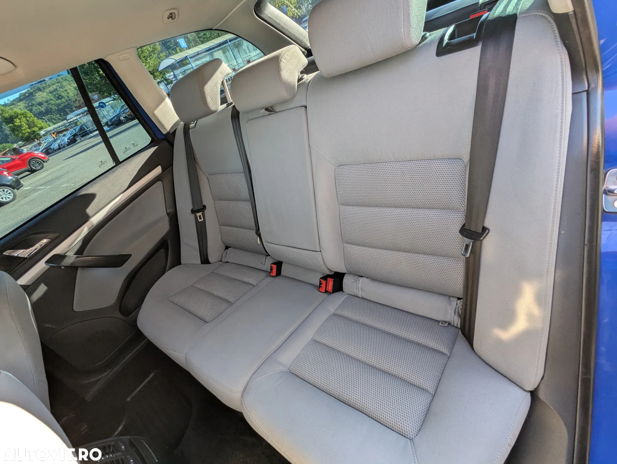 Skoda Octavia Combi 1.9 TDI DPF DSG Ambiente - 11