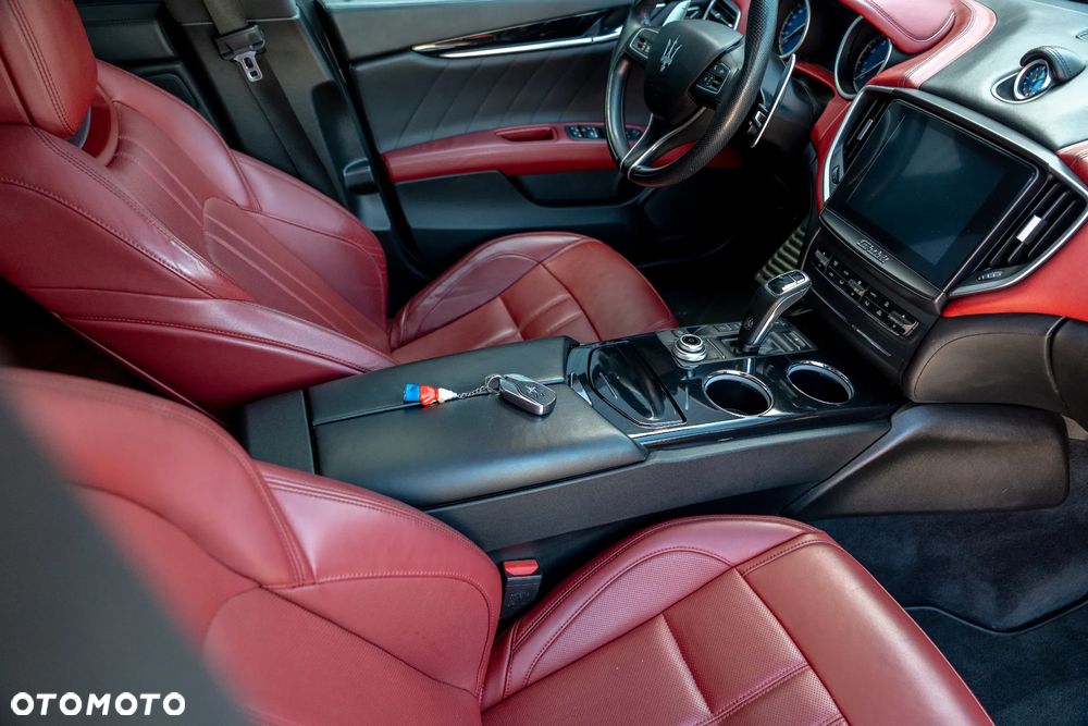 Maserati Ghibli S Q4 GranSport - 8