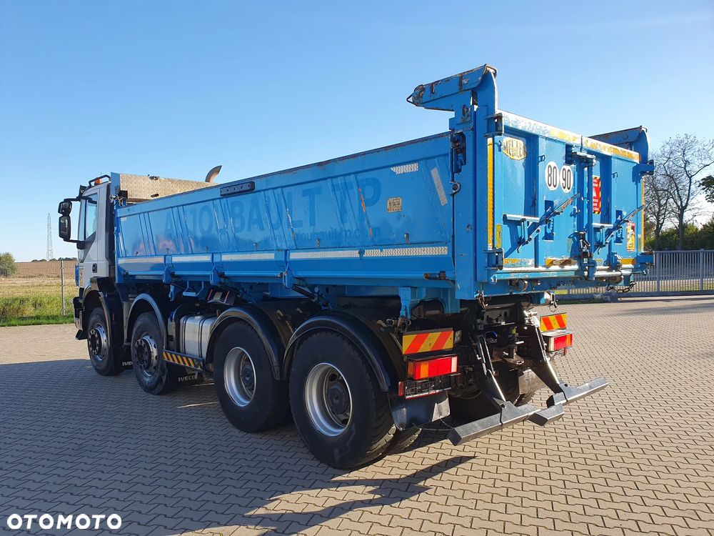 Iveco - 10
