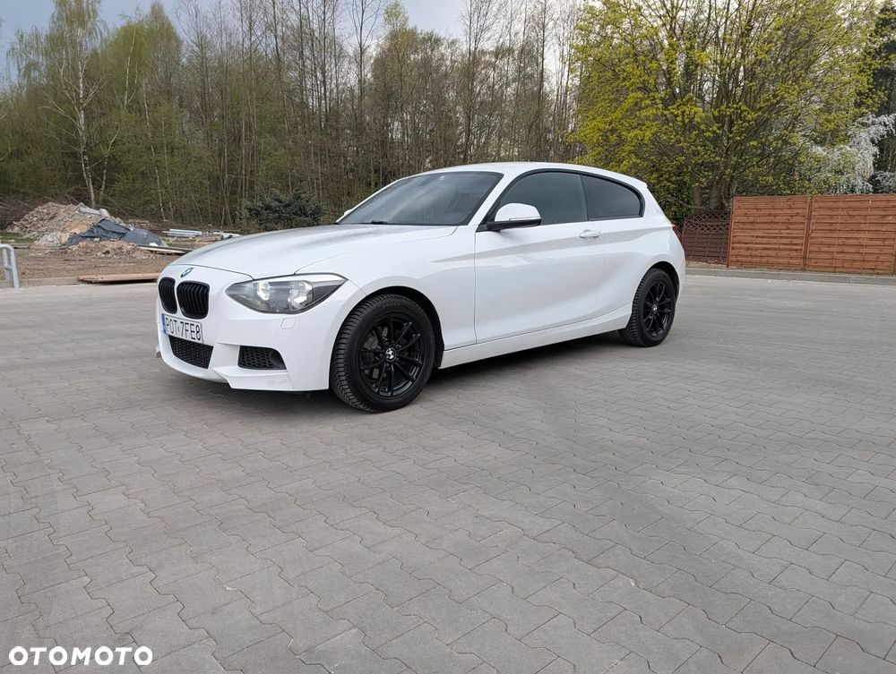 BMW Seria 1 116d - 11