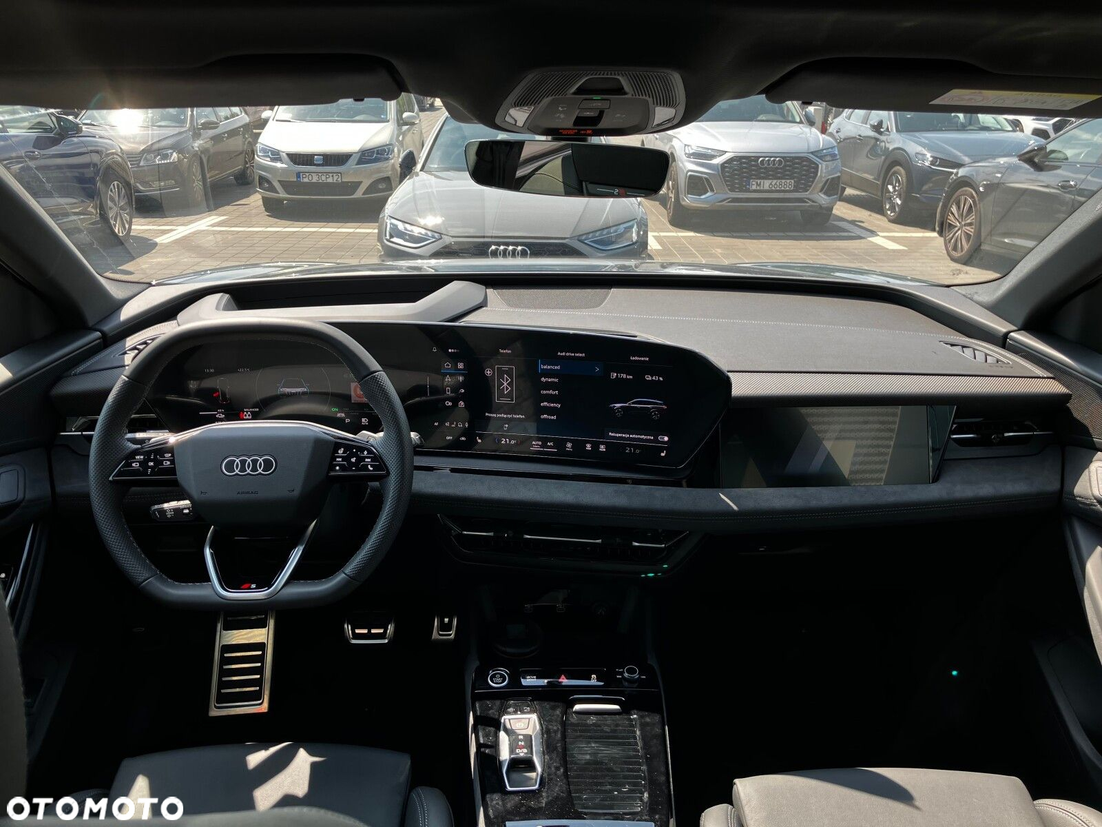 Audi Q6 e-tron - 25