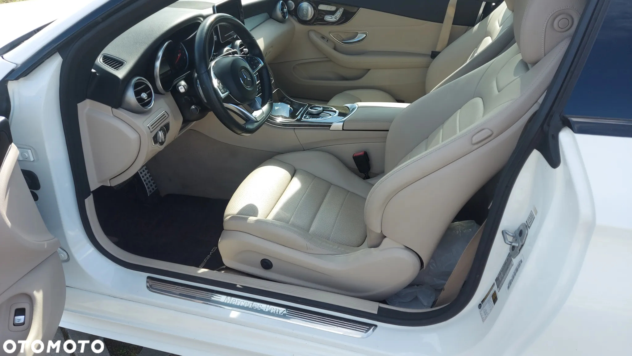 Mercedes-Benz Klasa C 300 Coupe 9G-TRONIC - 13