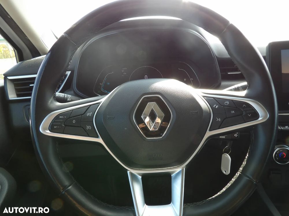 Renault Clio - 16