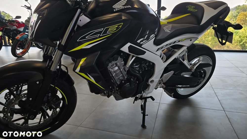 Honda CB - 6