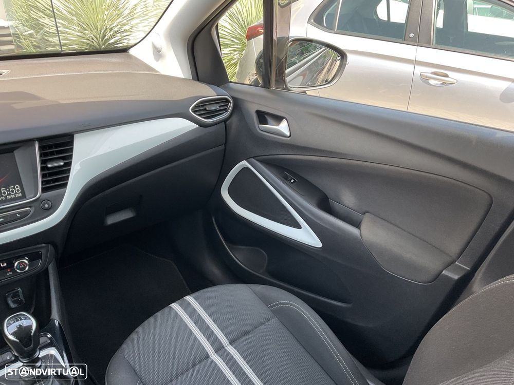 Opel Crossland 1.2 T Design & Tech - 33