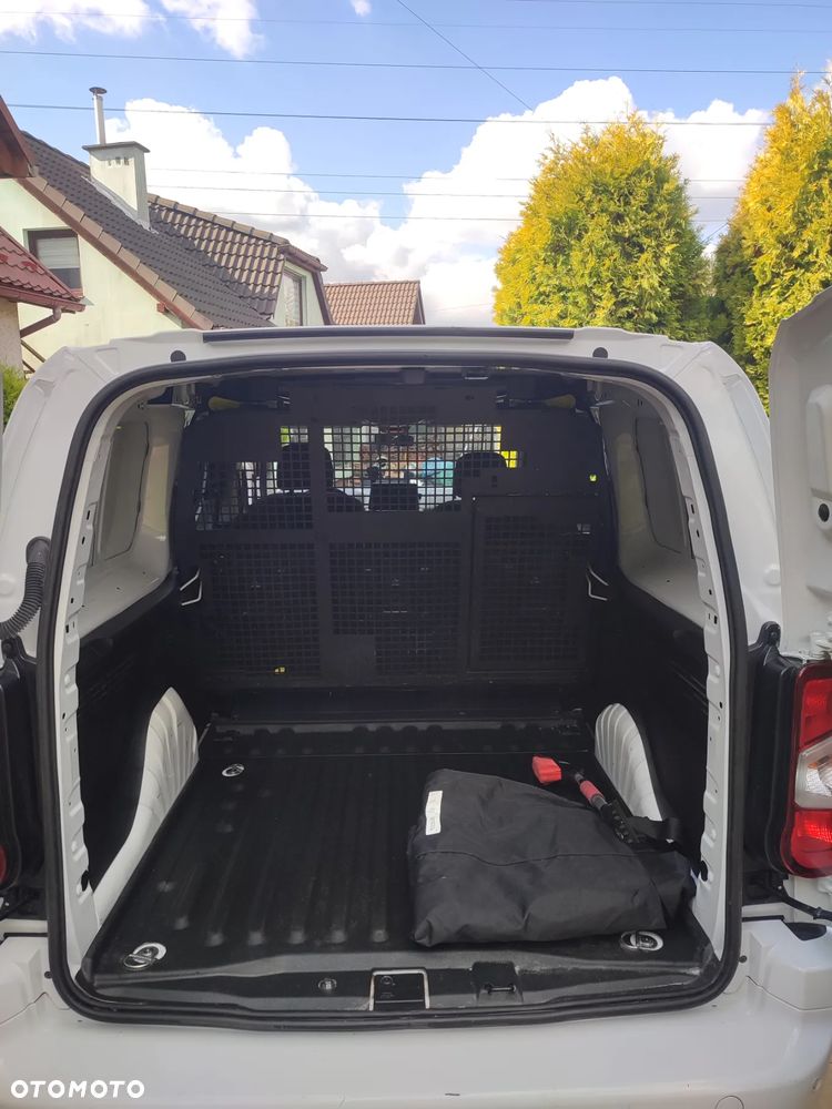 Fiat Doblo Combi 1.5 BlueHDI S&S - 8