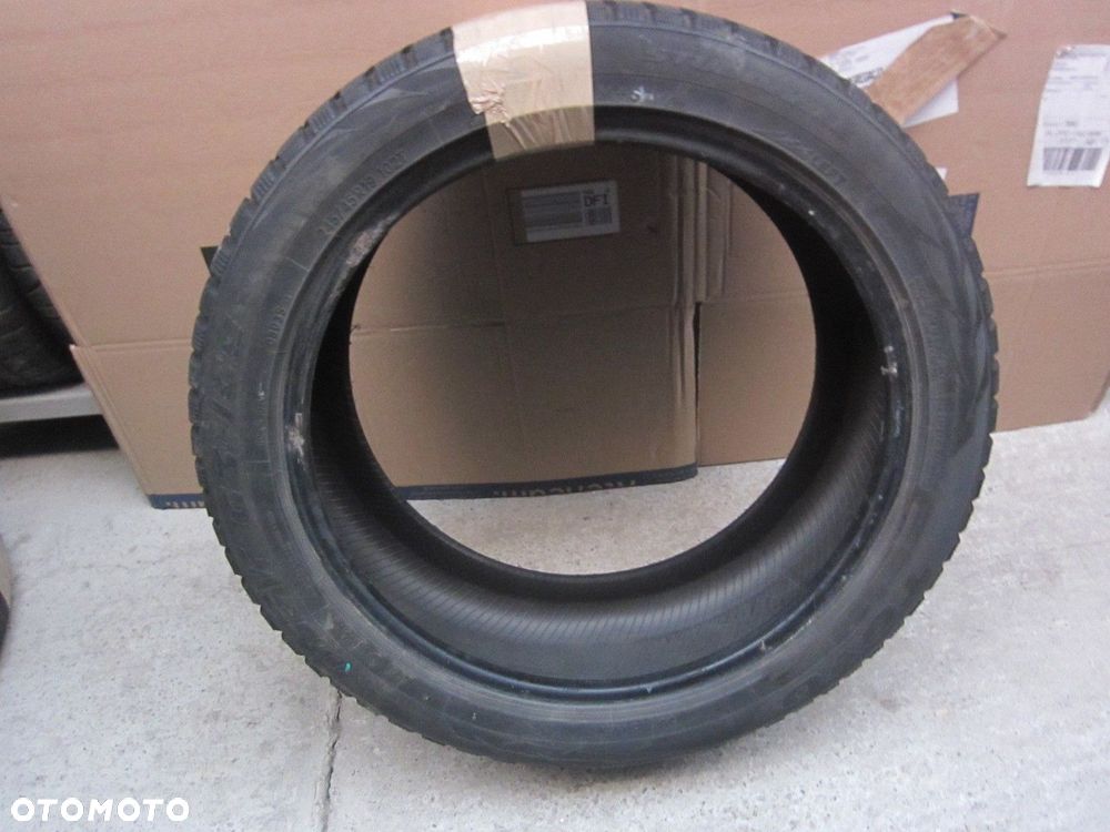 OPONY TOYO OBSERVE G3-ICE ZIMOWE 245/45 R19 6.3MM PARA 2 SZTUKI - 4