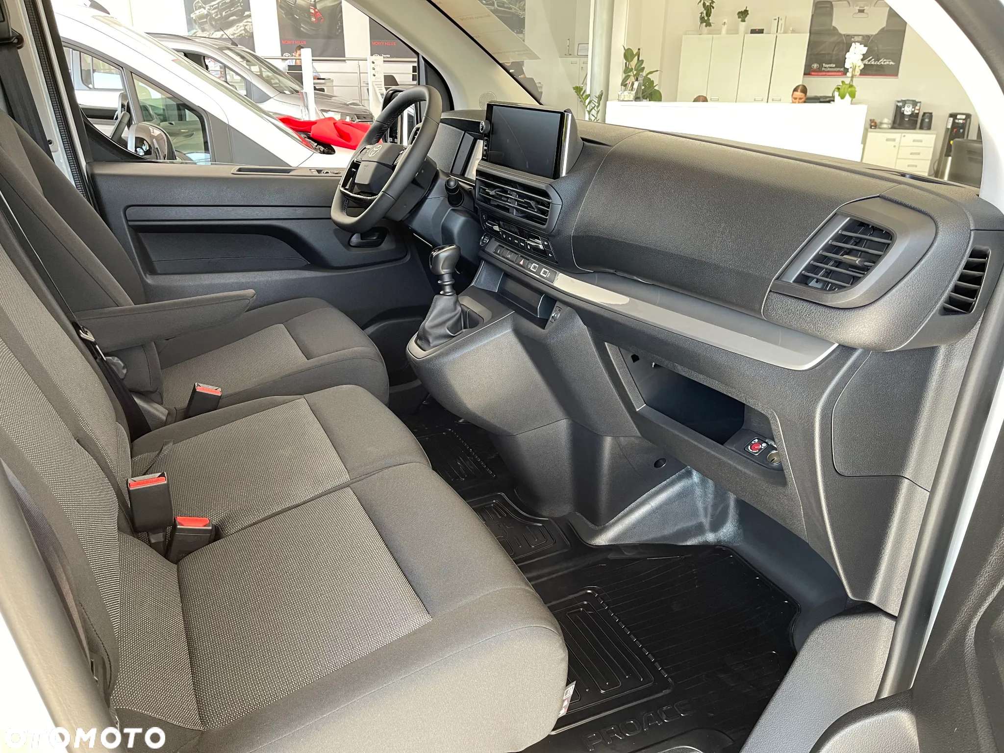 Toyota PROACE - 8