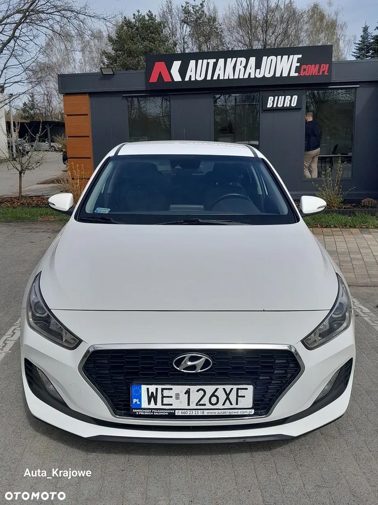 Hyundai i30 1.4 Classic + - 8