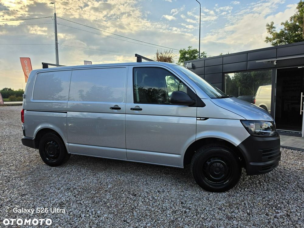 Volkswagen Transporter - 7