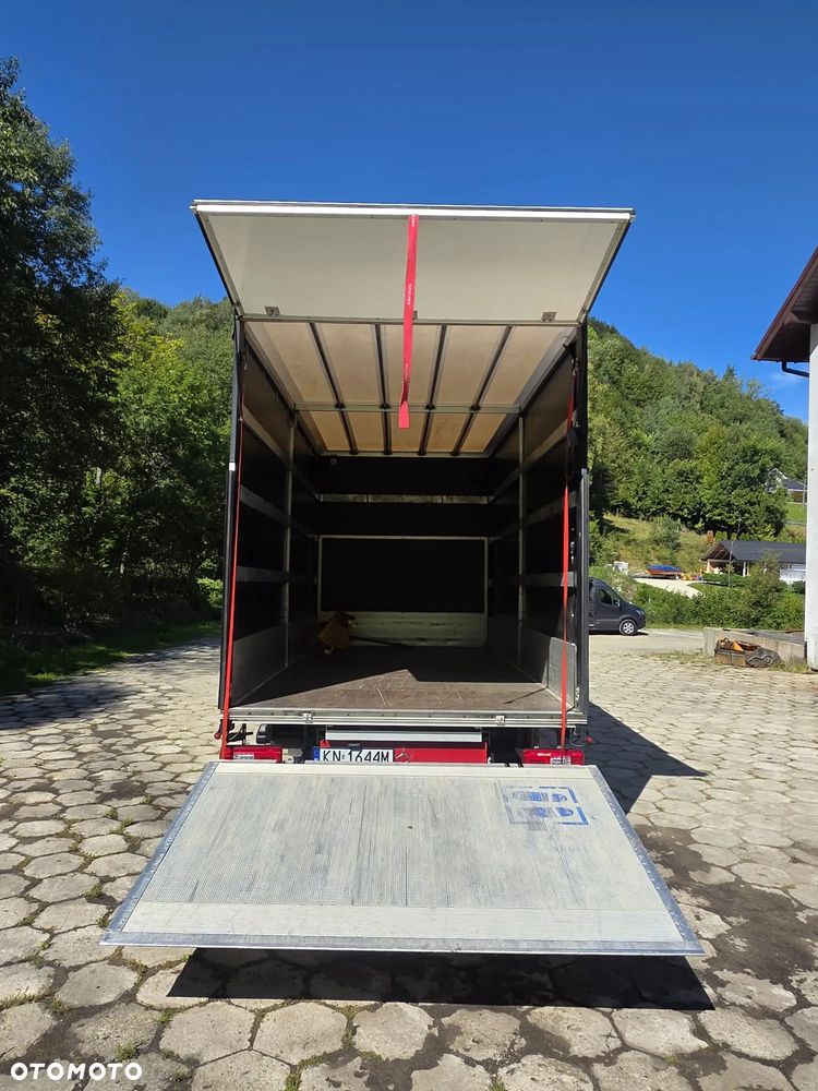 Mercedes-Benz SPRINTER - 5