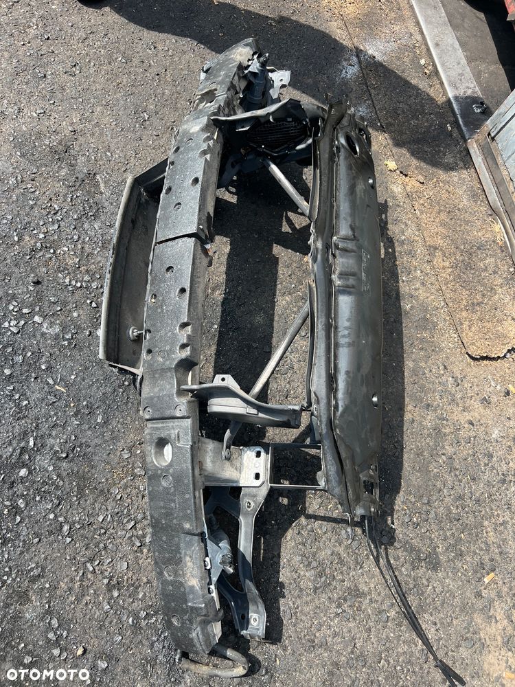 Pas przedni komplety  belka gąbka osłona plastiki Bmw e60 e61 - 1