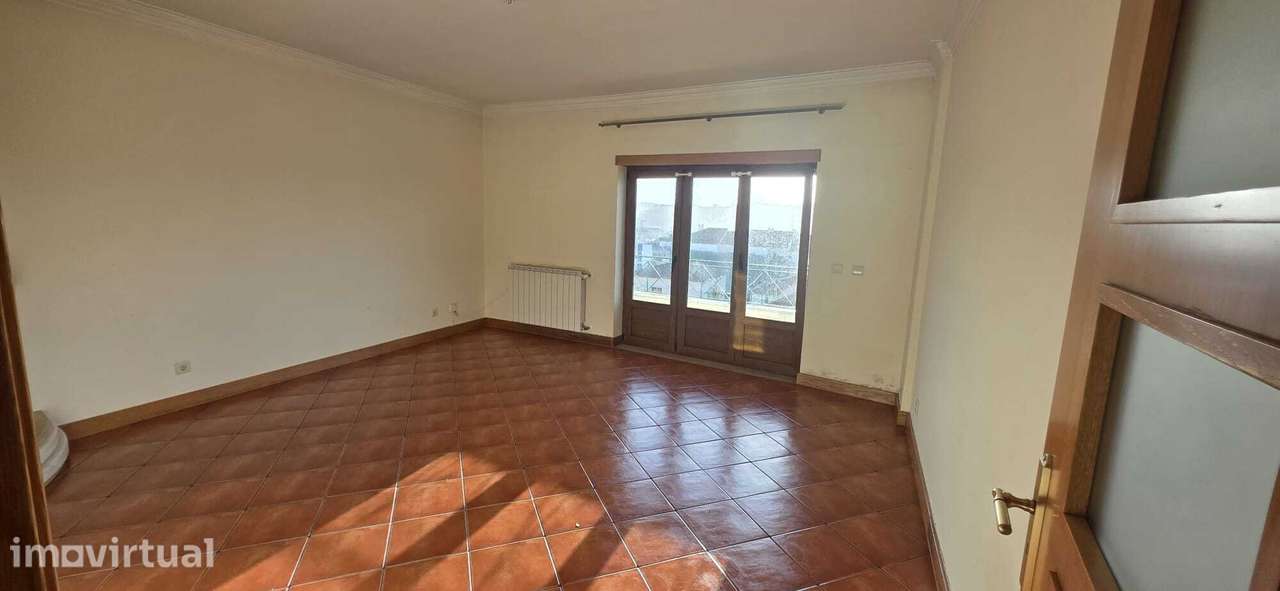 Excelente Apartamento T2 - APA3204/26 - Grande imagem: 2/11