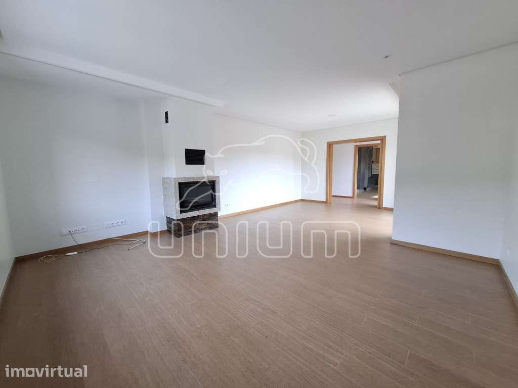 Moradia T3 para Arrendamento Conforto, Espaço e Tranquilidade - Grande imagem: 5/22