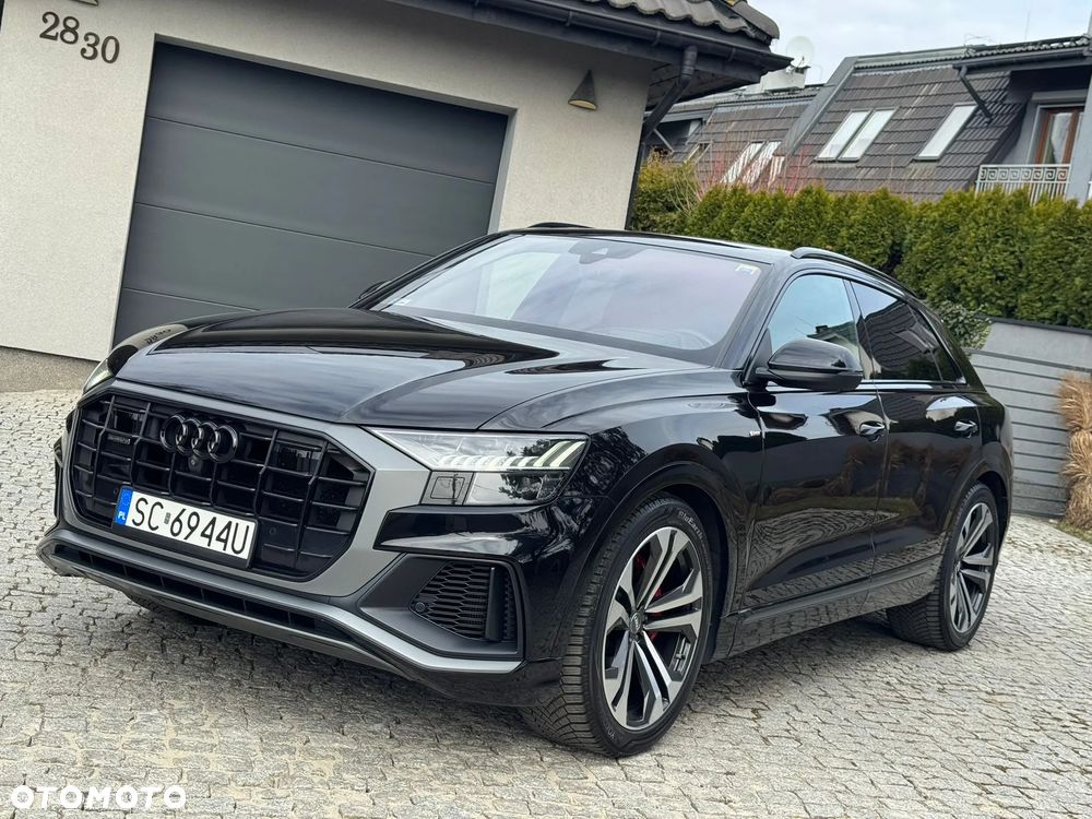 Audi Q8 - 1