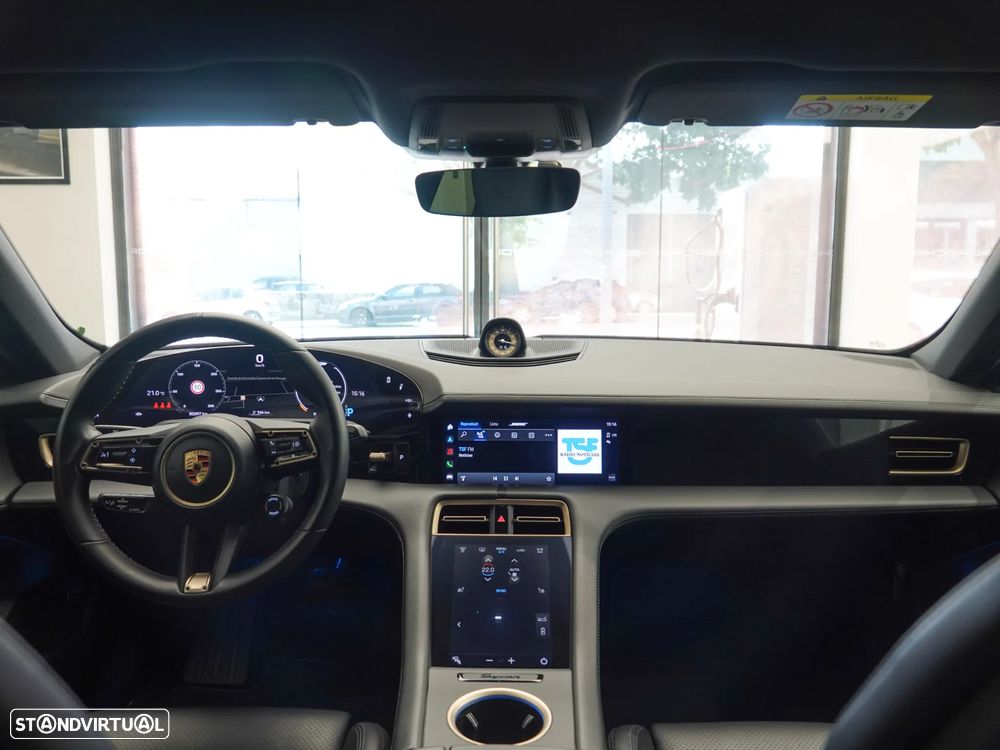 Porsche Taycan Standard - 22