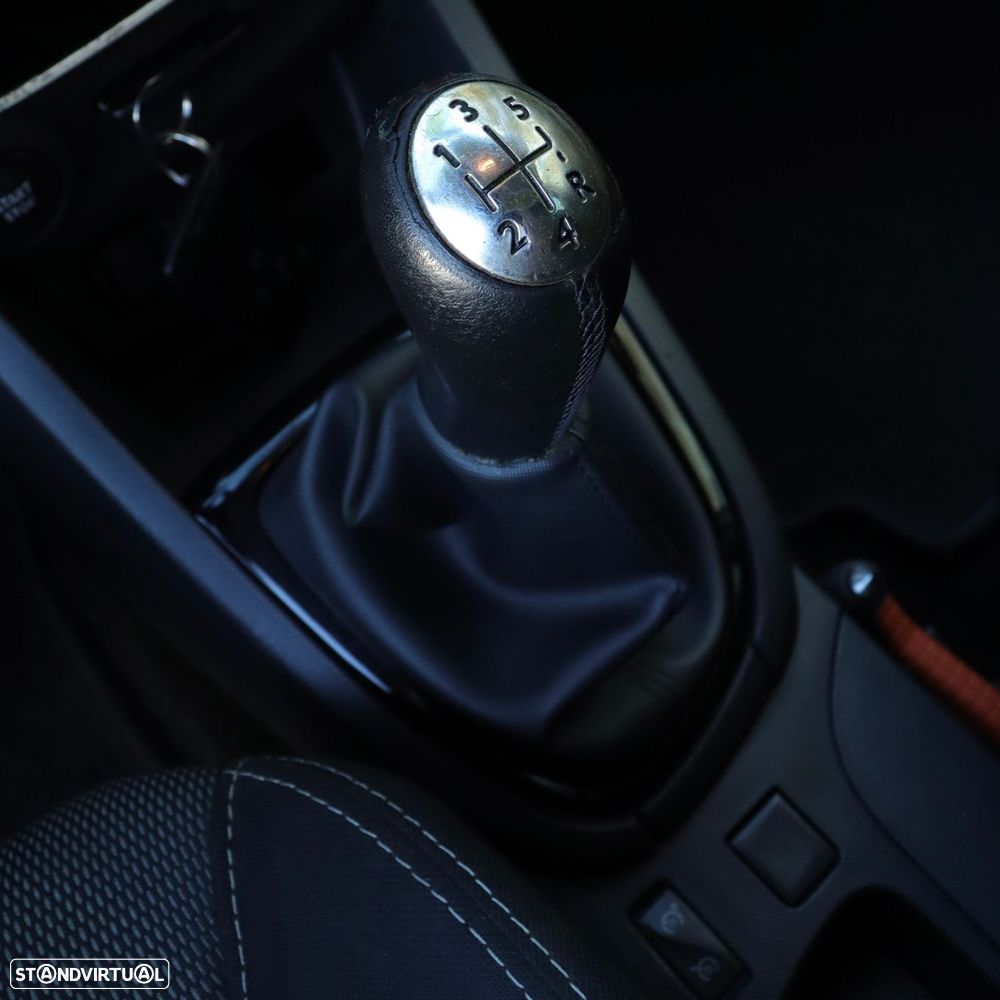 Renault Clio Sport Tourer Energy dCi 90 Start & Stop Dynamique - 17