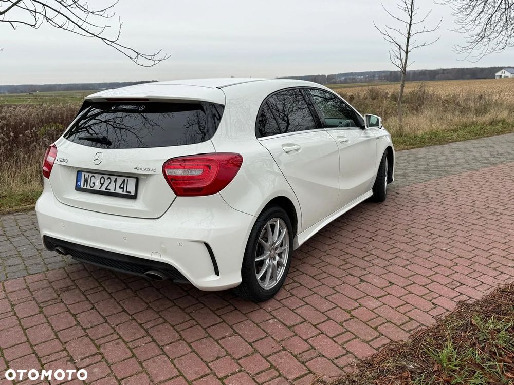 Mercedes-Benz Klasa A 250 4Matic 7G-DCT AMG Line - 5