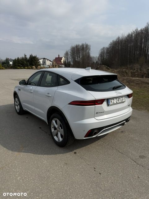 Jaguar E-Pace 2.0 i4P AWD R-Dynamic - 6