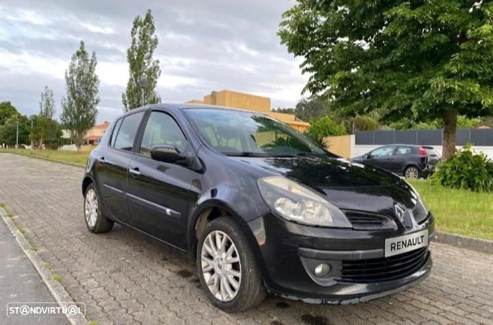 Renault Clio - 3