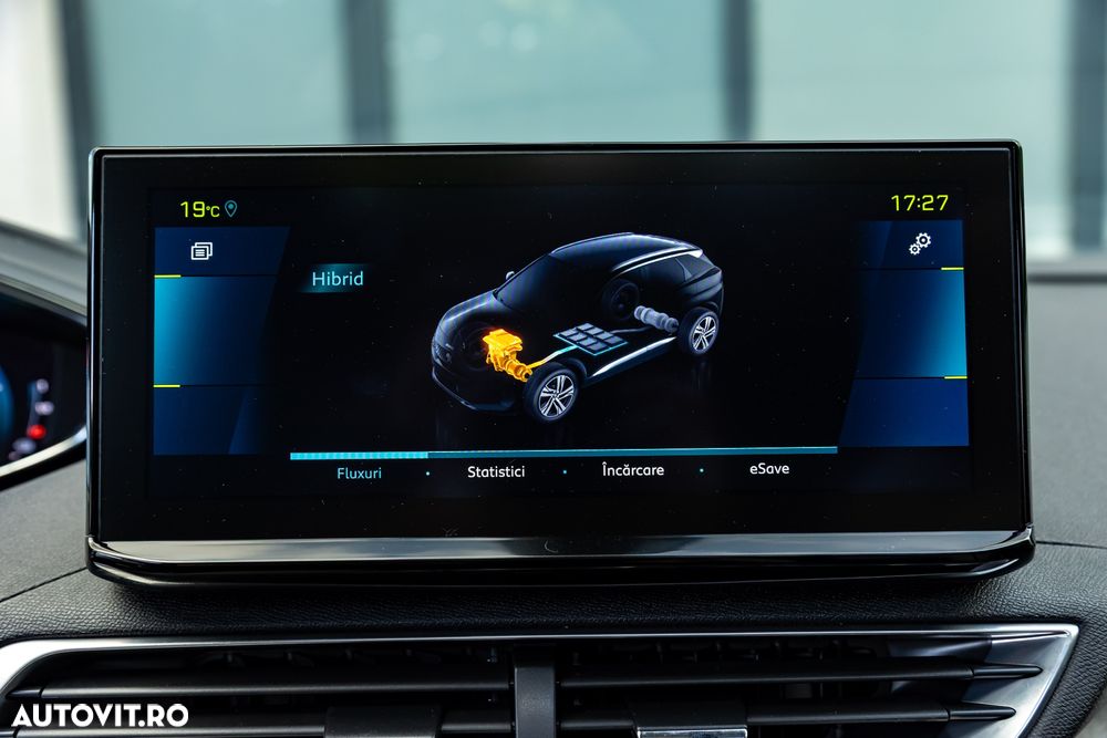 Peugeot 3008 PHEV EAT8 4X4 GT Pack - 39
