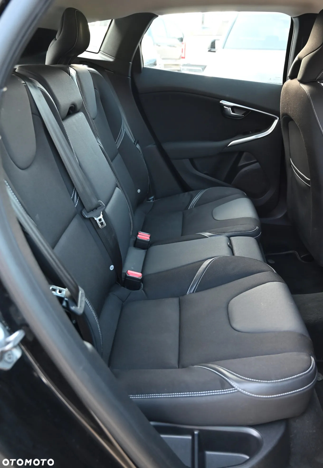 Volvo V40 - 30