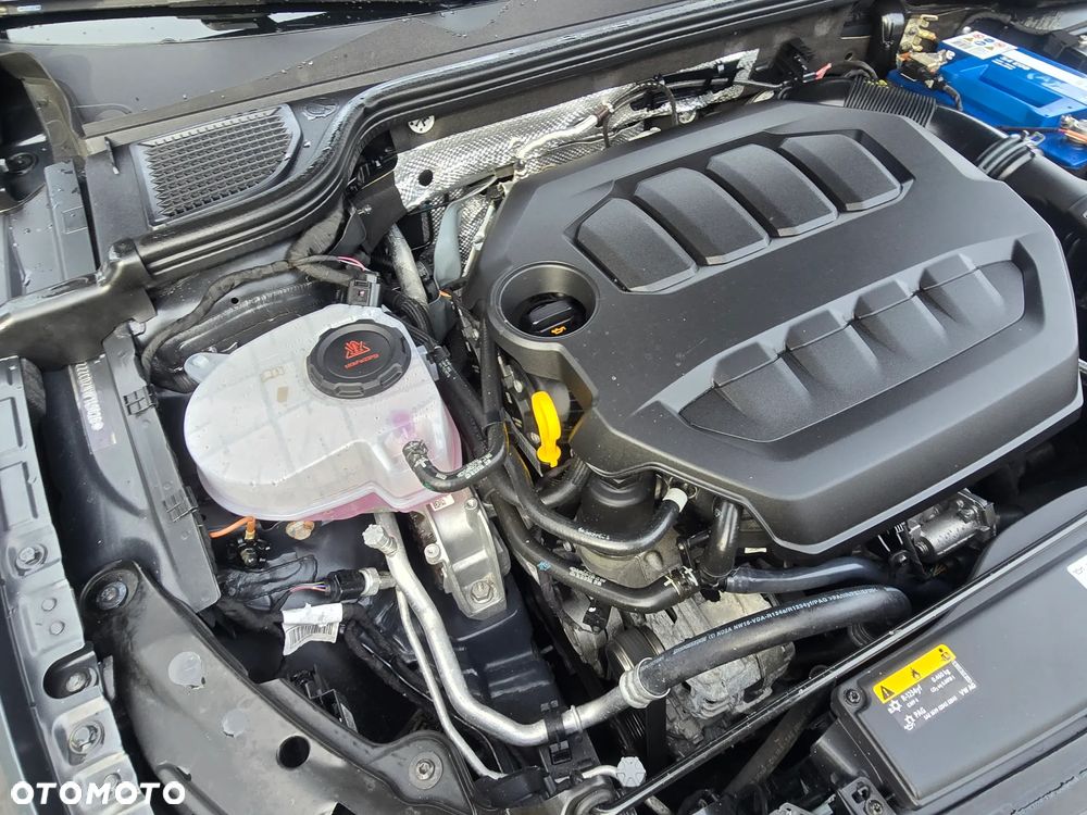 Volkswagen Golf 2.0 TSI BMT GTI Performance - 24