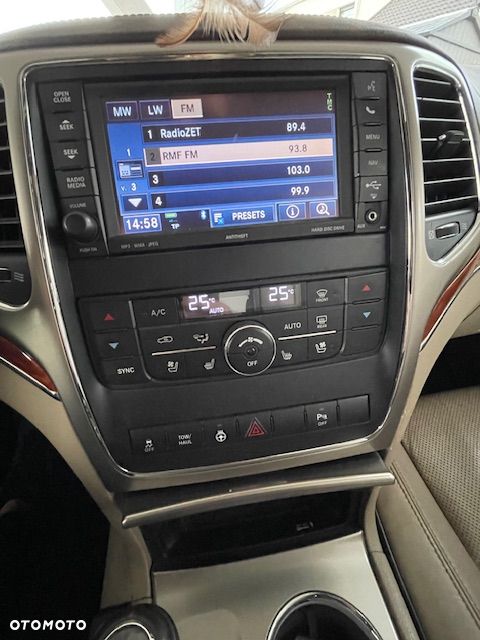 Jeep Grand Cherokee 5.7 V8 Overland - 16