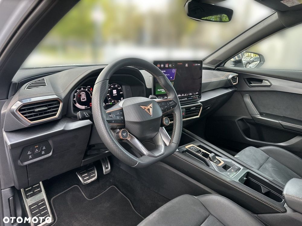 Cupra Formentor 1.5 eTSI mHEV DSG - 12