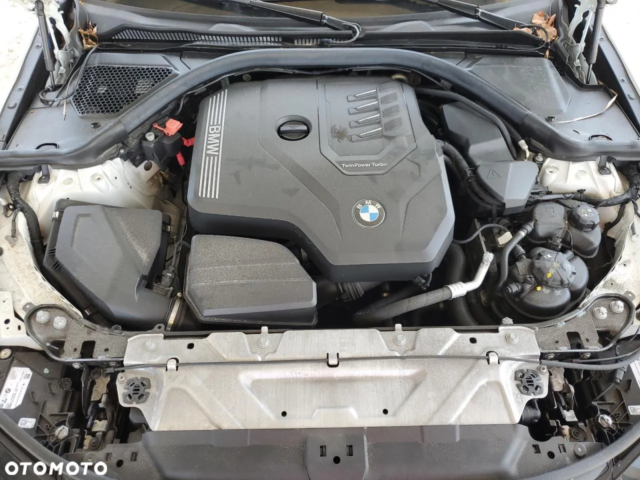 BMW Seria 3 330i - 11