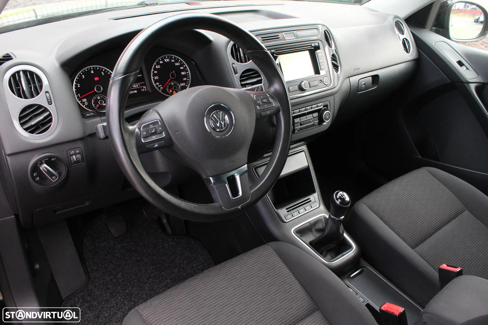 VW Tiguan 1.4 TSi Trend BlueMotion - 9