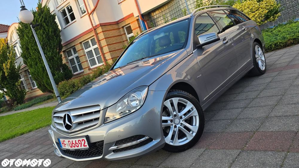 Mercedes-Benz Klasa C 180 BlueEFFICIENCY Avantgarde - 40