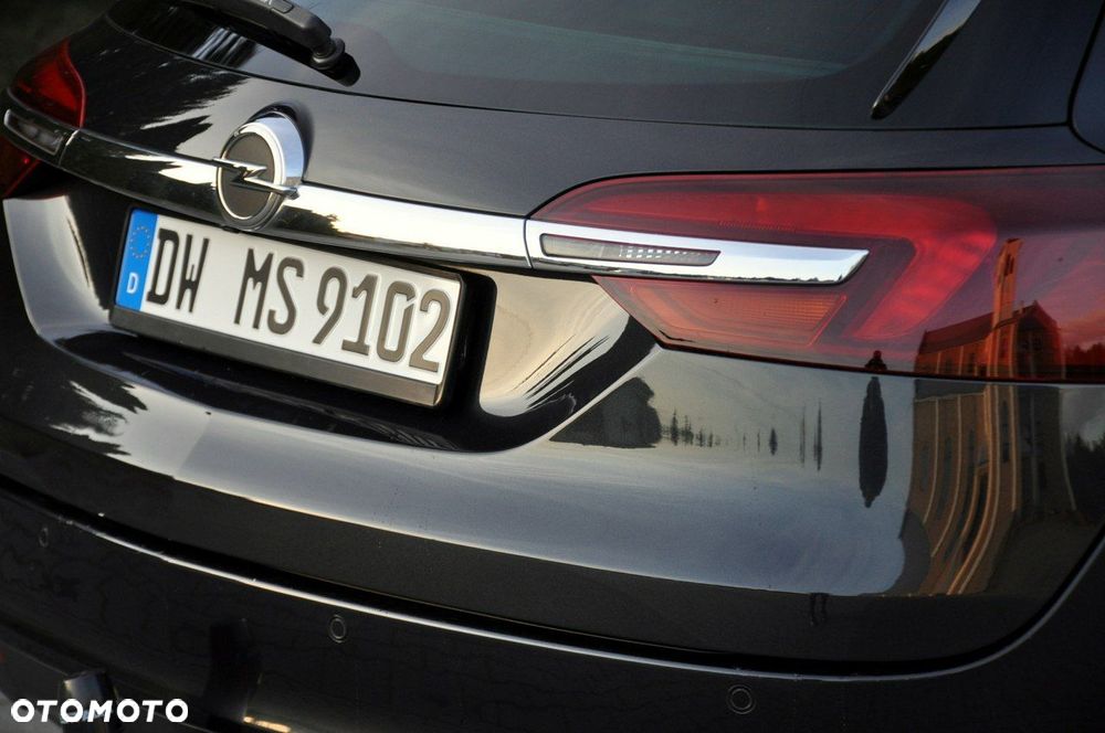 Opel Insignia - 16