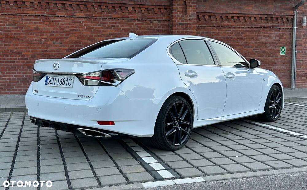 Lexus GS - 14