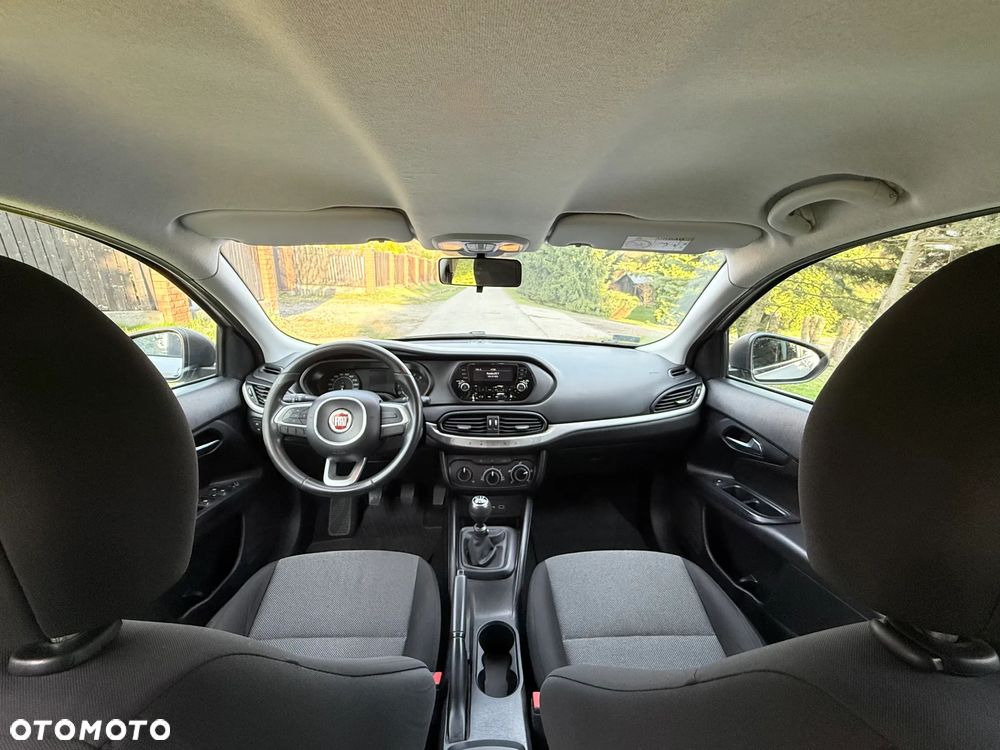 Fiat Tipo 1.4 T-Jet 16v Easy - 20